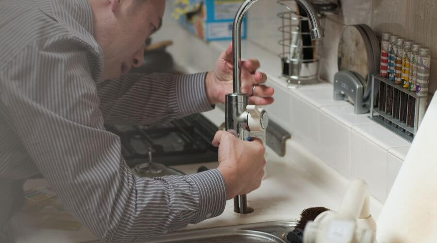 Professional sink repair in Bradley, FL